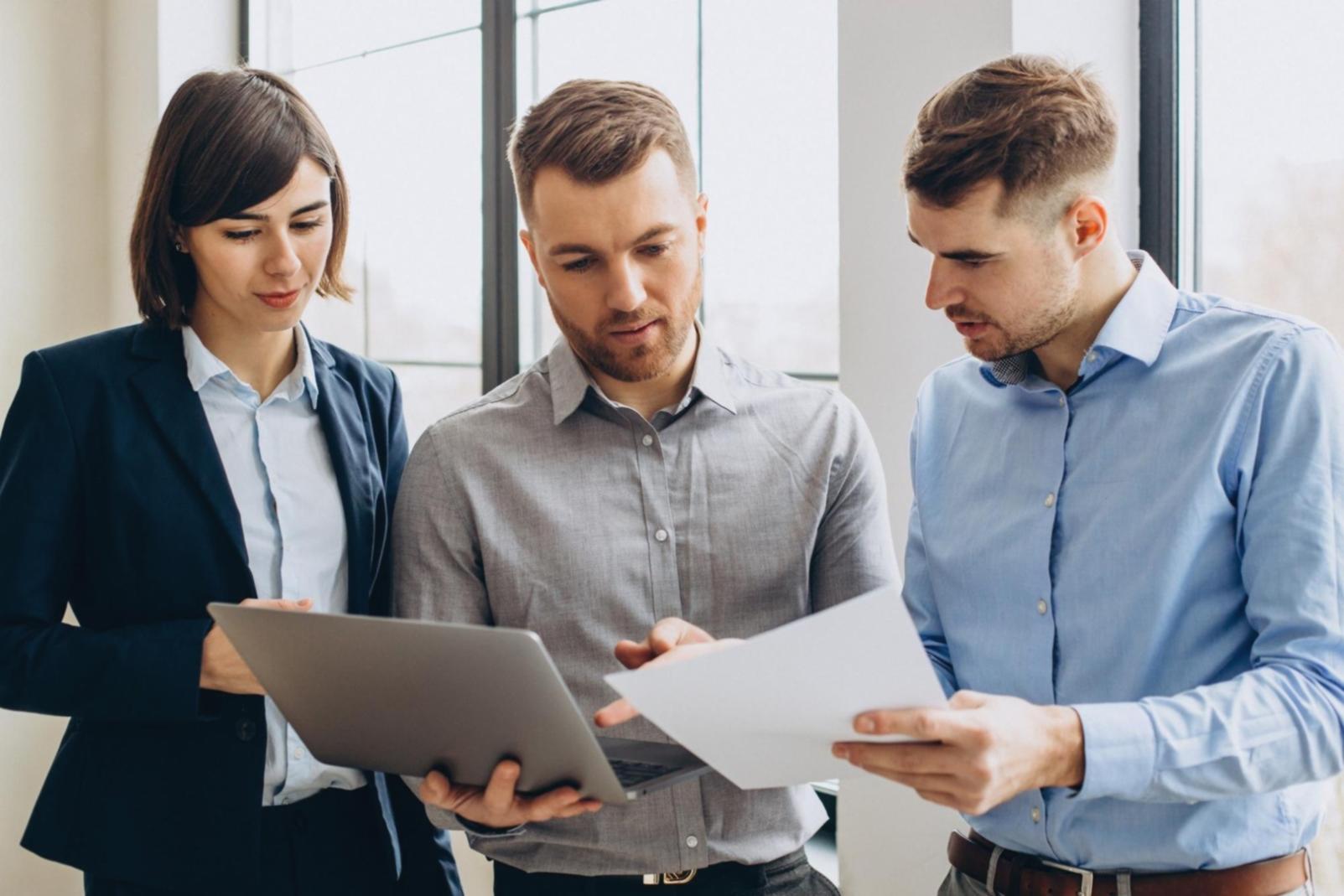 Session de travail collaboratif entre professionnels